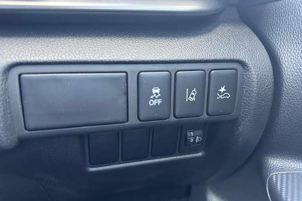 2024 Mitsubishi Eclipse Cross Black Edition YB
