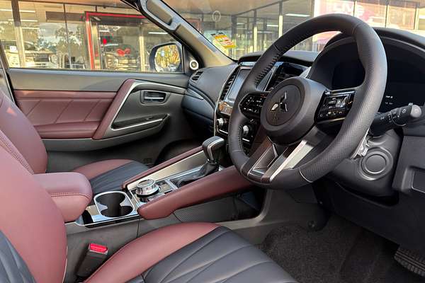 2025 Mitsubishi Pajero Sport GSR QG