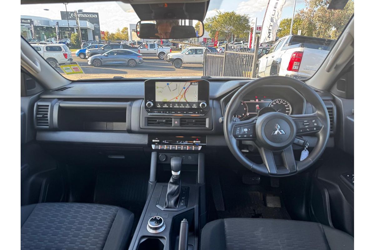 2024 Mitsubishi Triton GLX MV 4X4