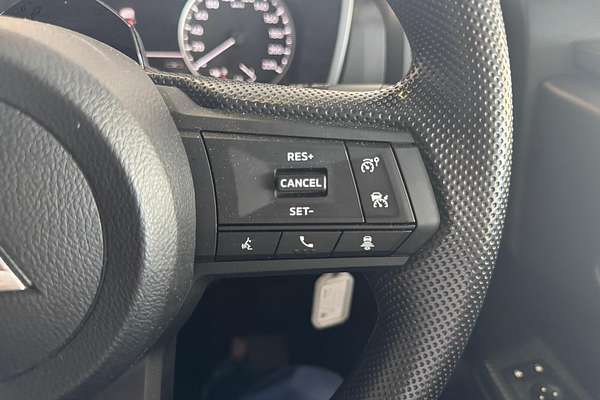 2024 Mitsubishi Triton GLX MV 4X4