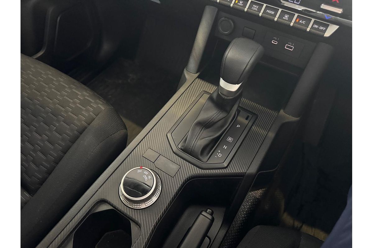 2024 Mitsubishi Triton GLX MV 4X4