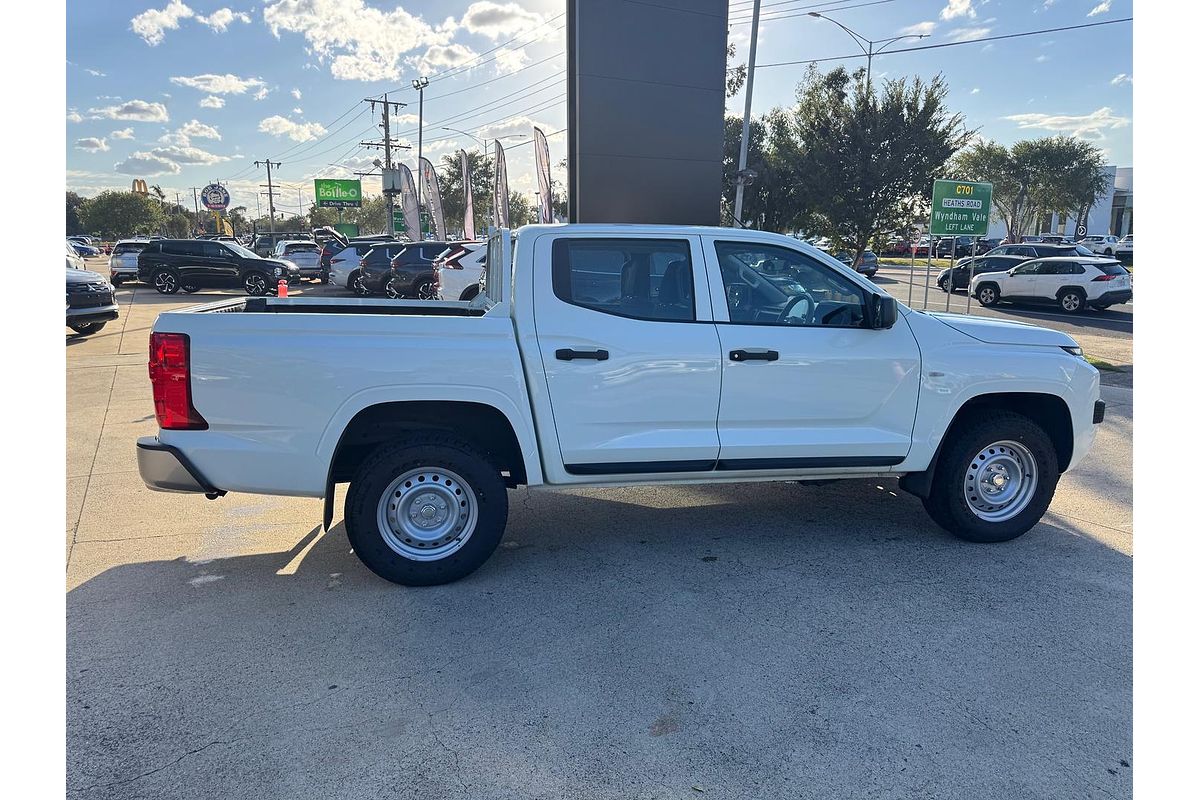 2024 Mitsubishi Triton GLX MV 4X4