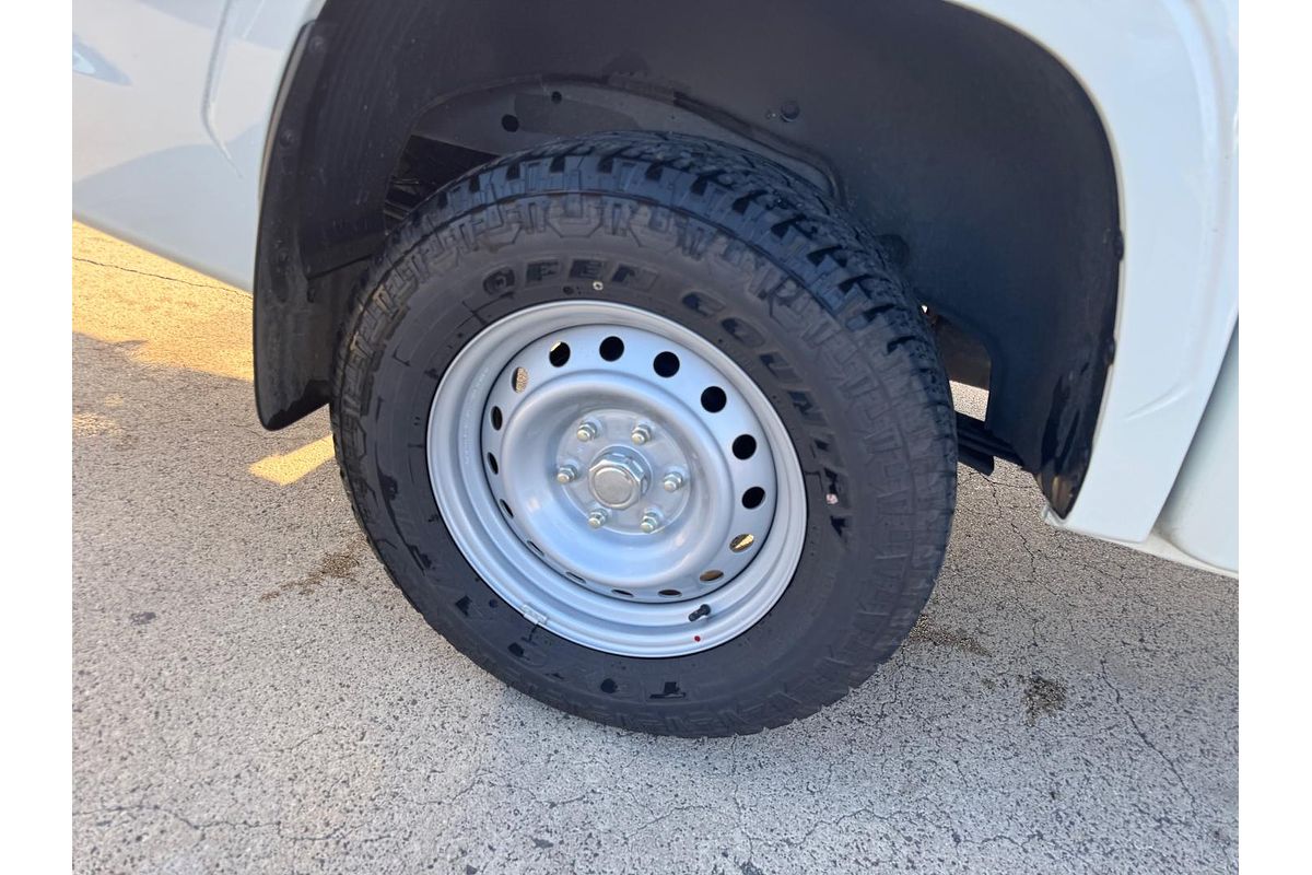 2024 Mitsubishi Triton GLX MV 4X4