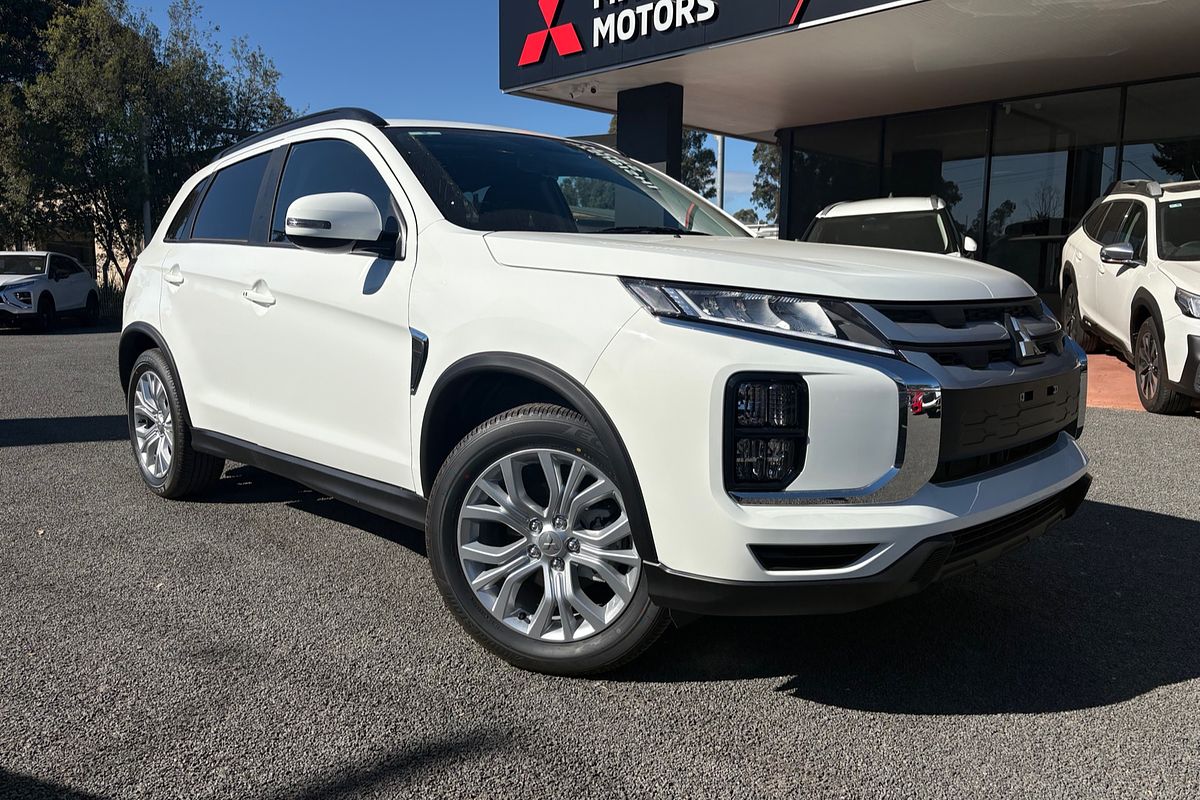 2024 Mitsubishi XD