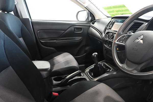 2019 Mitsubishi Triton GLX MR Rear Wheel Drive