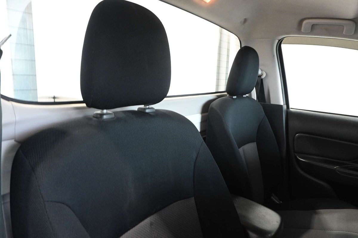 2019 Mitsubishi Triton GLX MR Rear Wheel Drive