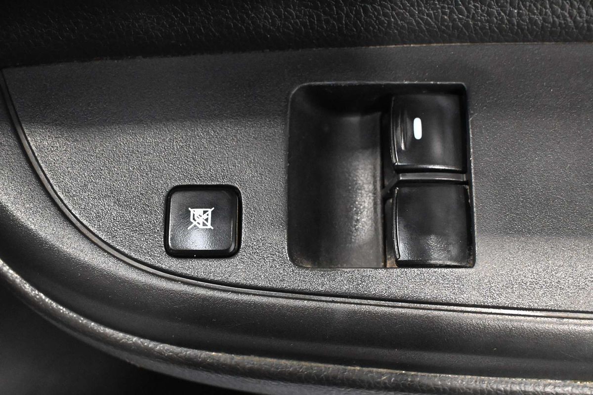 2019 Mitsubishi Triton GLX MR Rear Wheel Drive