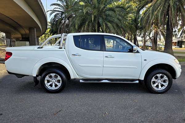 2015 Mitsubishi Triton GLX-R MN 4X4