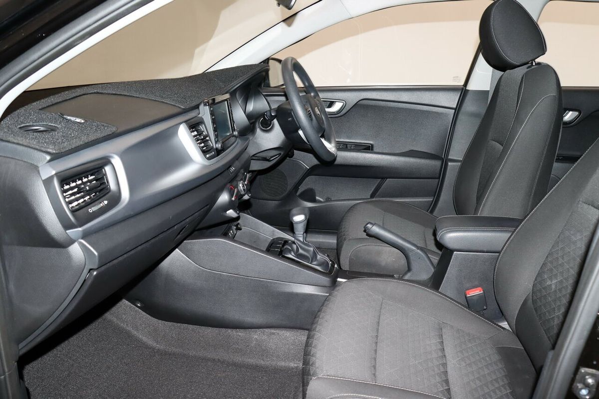 2018 Kia Rio S YB