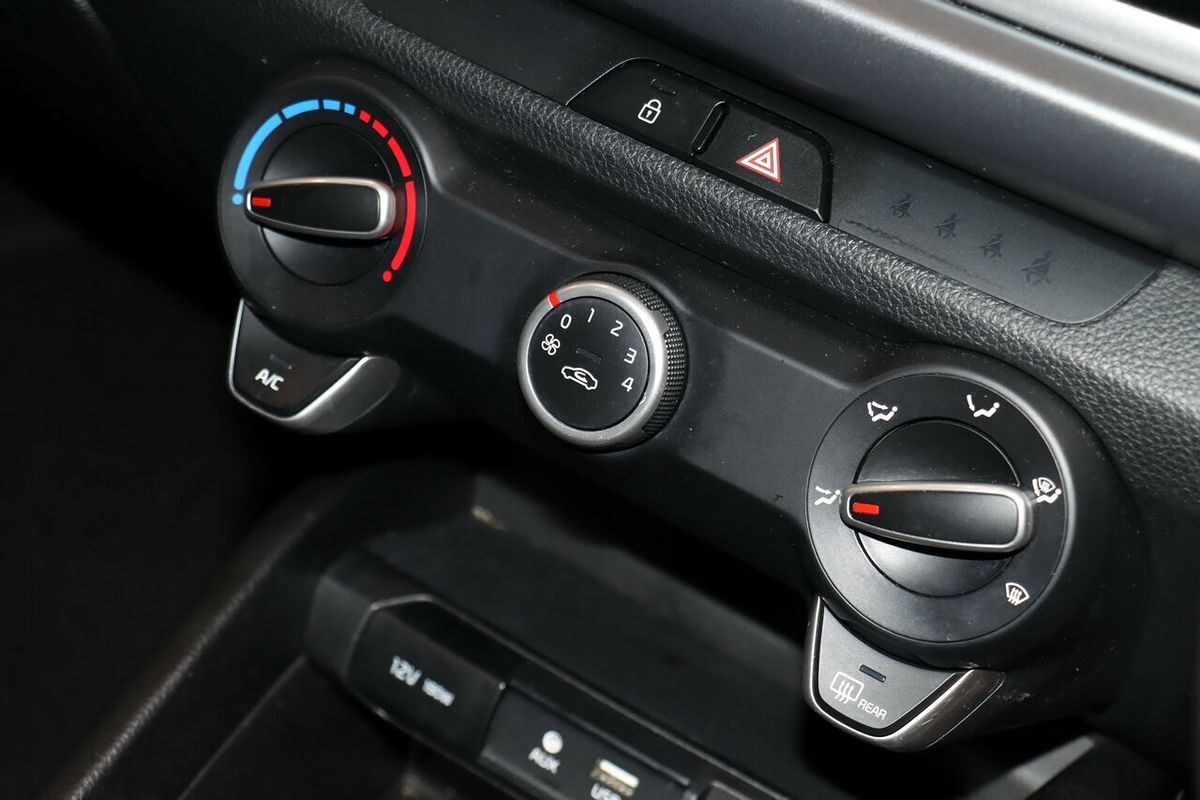 2018 Kia Rio S YB