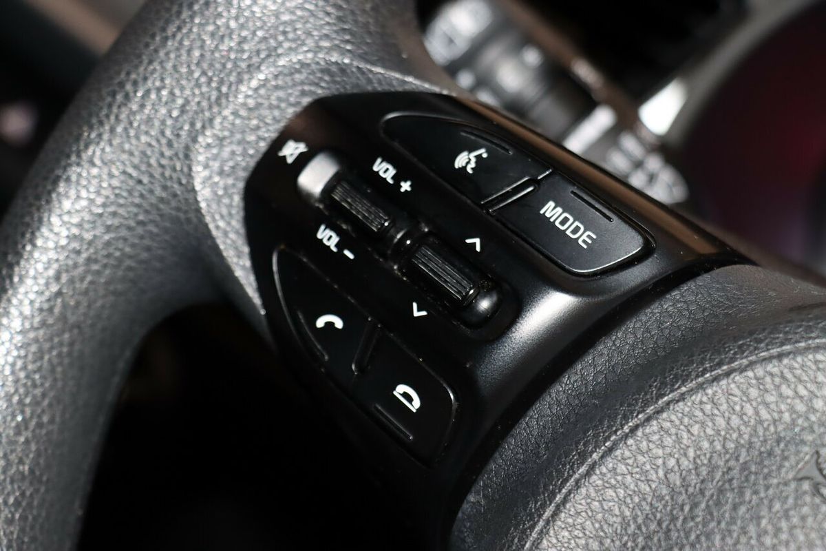 2018 Kia Rio S YB