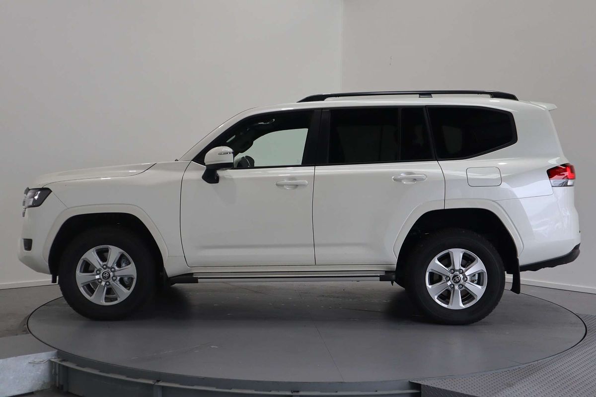 2022 Toyota Landcruiser GXL FJA300R
