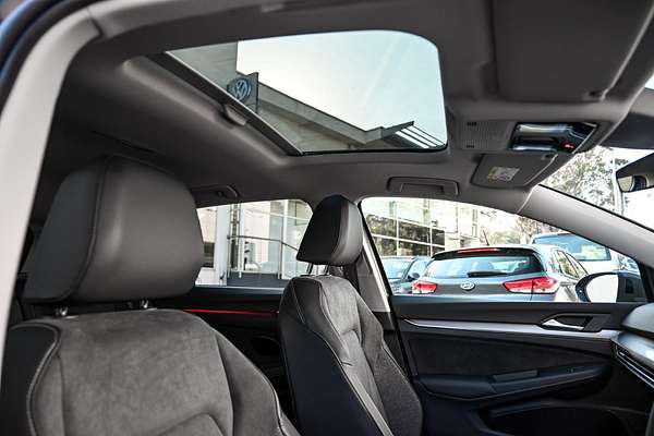 2025 Volkswagen Golf 110TSI Style 8.5