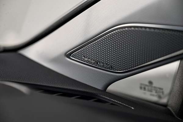 2025 Volkswagen Golf 110TSI Style 8.5