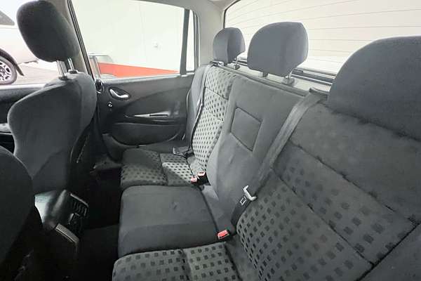 2004 Holden Crewman SS VY II Rear Wheel Drive