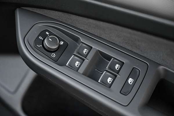 2025 Volkswagen Golf 110TSI Style 8.5