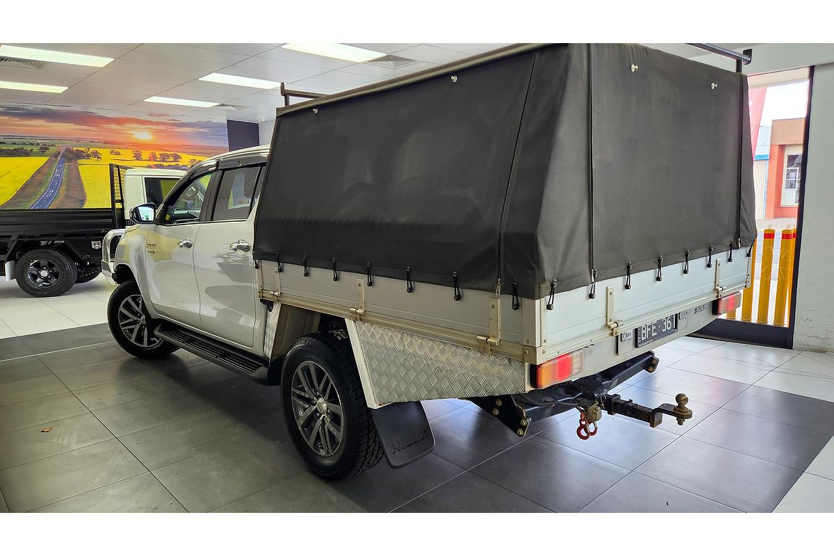 2015 Toyota Hilux SR5 GUN126R 4X4
