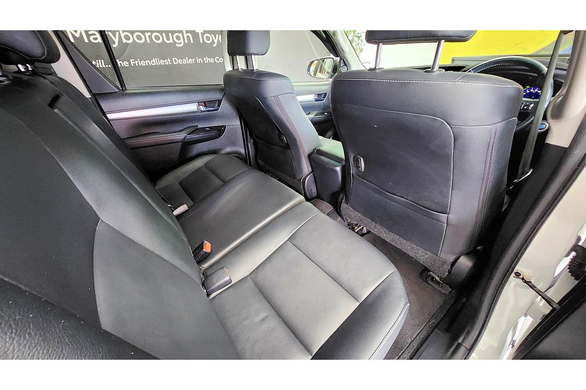 2015 Toyota Hilux SR5 GUN126R 4X4