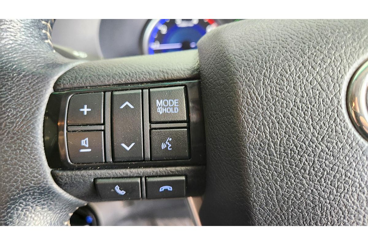 2015 Toyota Hilux SR5 GUN126R 4X4