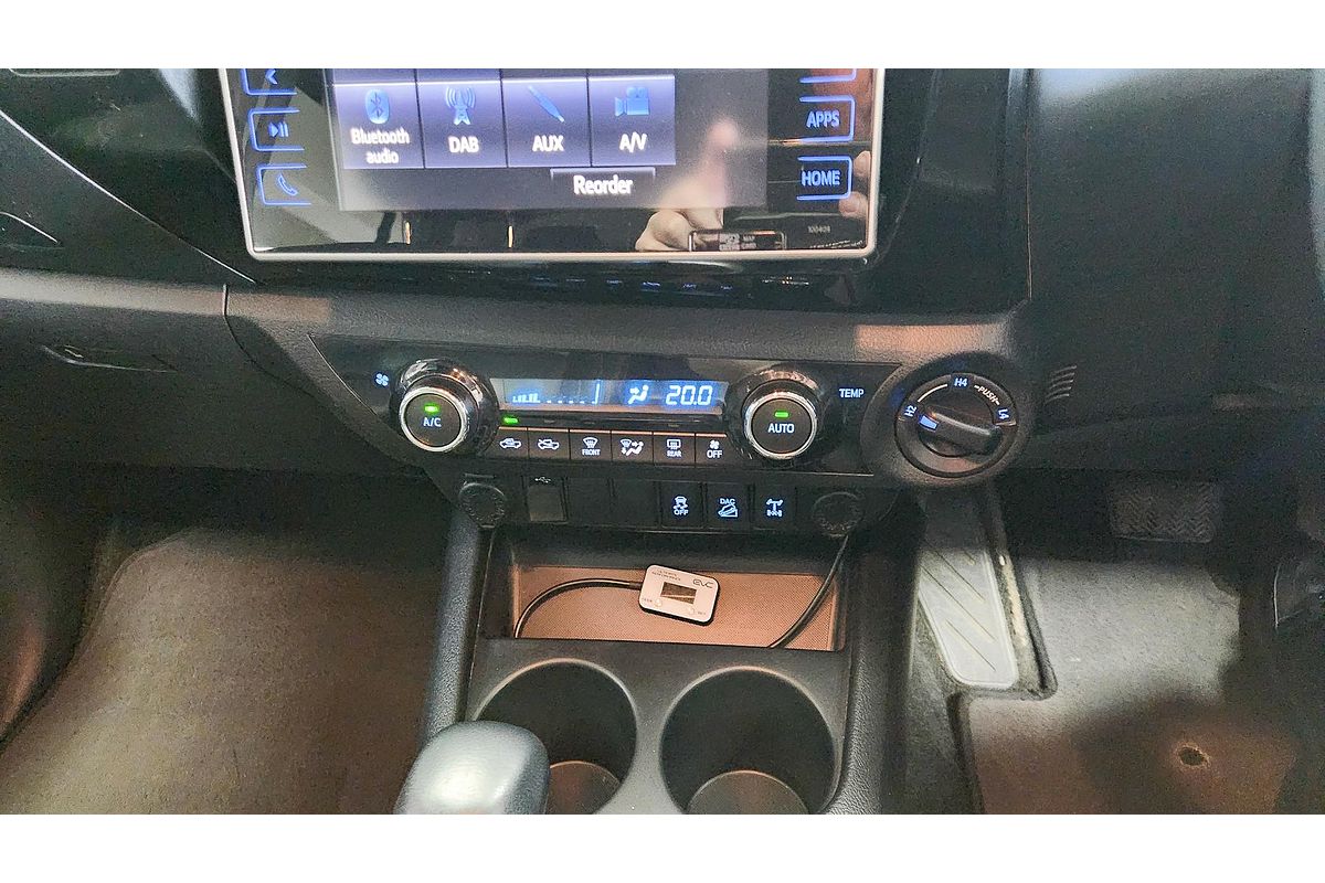 2015 Toyota Hilux SR5 GUN126R 4X4