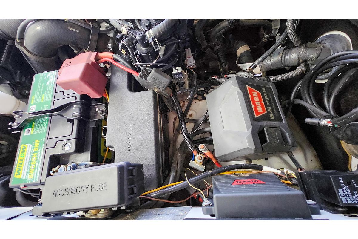2015 Toyota Hilux SR5 GUN126R 4X4