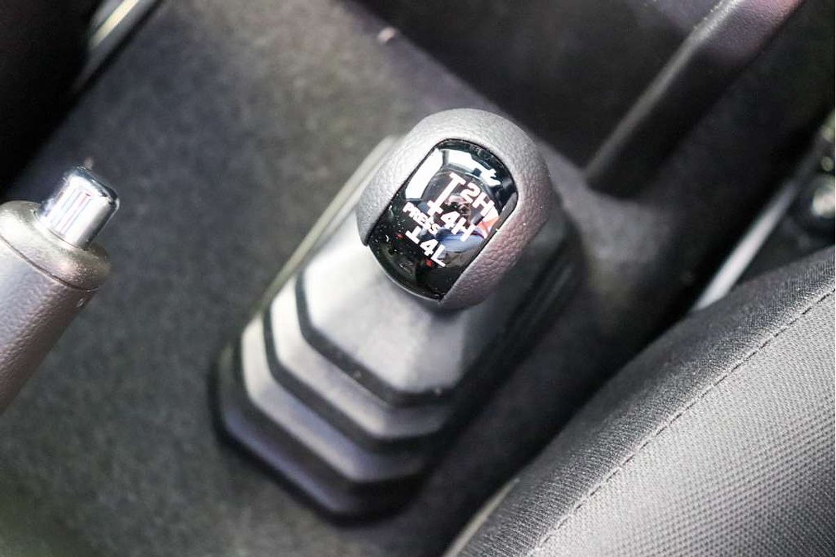 2024 Suzuki Jimny GLX GJ