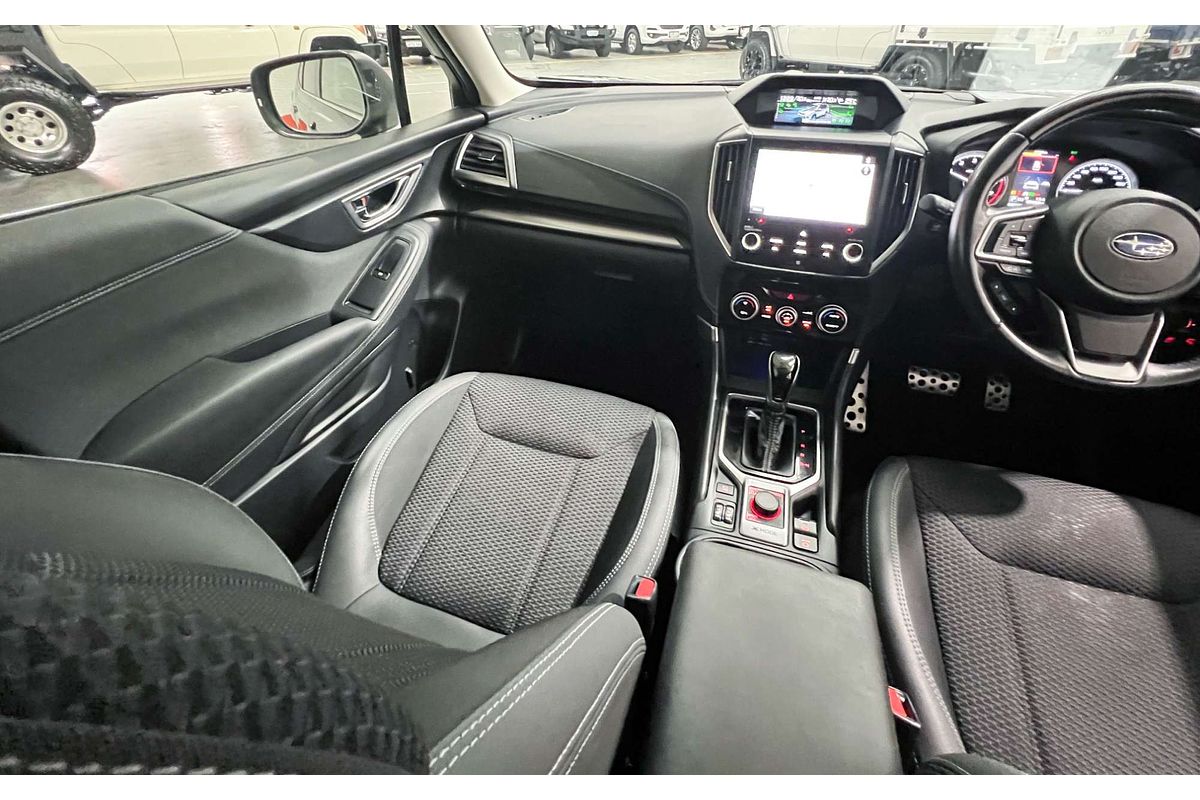 2020 Subaru Forester 2.5i S5