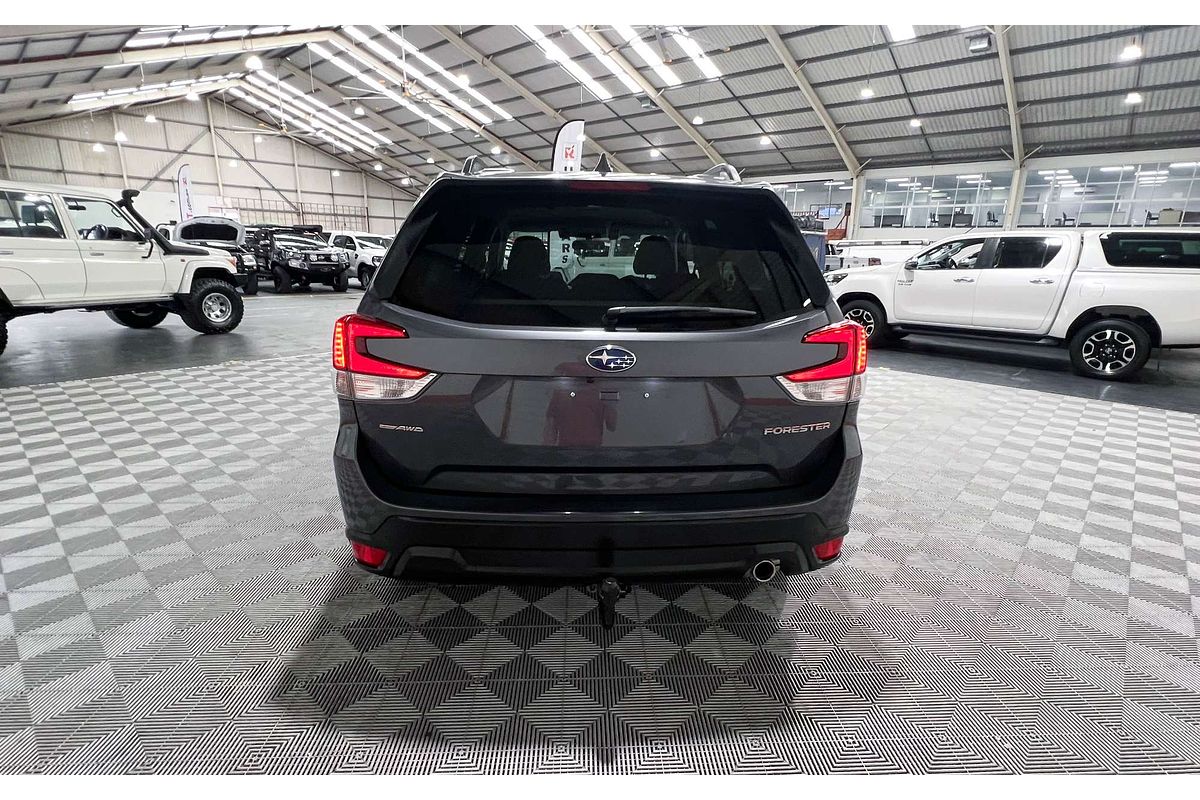 2020 Subaru Forester 2.5i S5