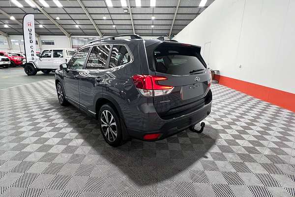 2020 Subaru Forester 2.5i S5