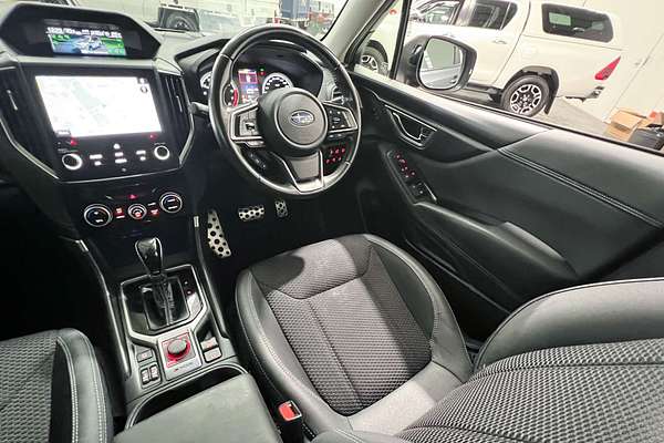 2020 Subaru Forester 2.5i S5
