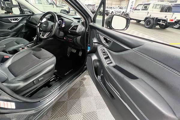 2020 Subaru Forester 2.5i S5