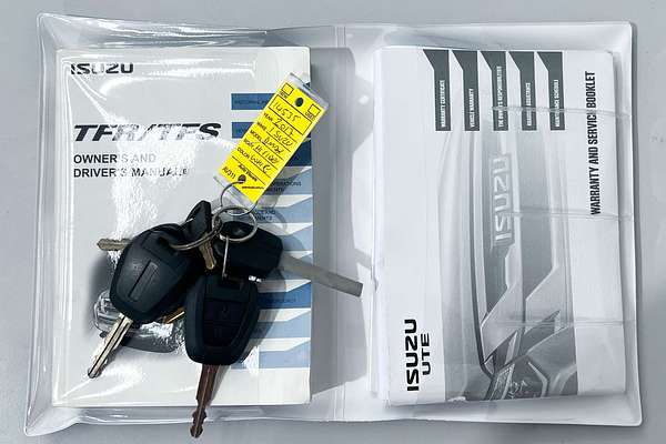 2017 Isuzu D-MAX SX High Ride Rear Wheel Drive