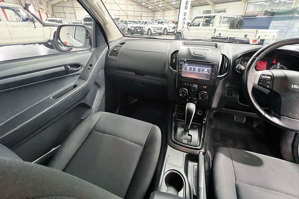2017 Isuzu D-MAX SX High Ride Rear Wheel Drive