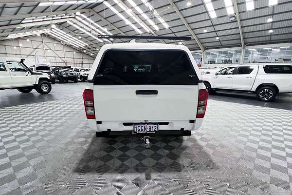2017 Isuzu D-MAX SX High Ride Rear Wheel Drive
