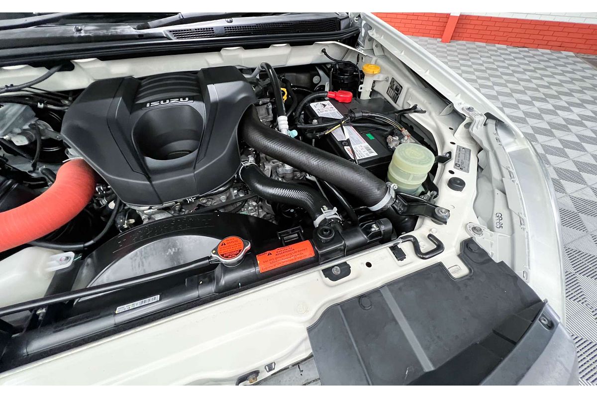 2017 Isuzu D-MAX SX High Ride Rear Wheel Drive