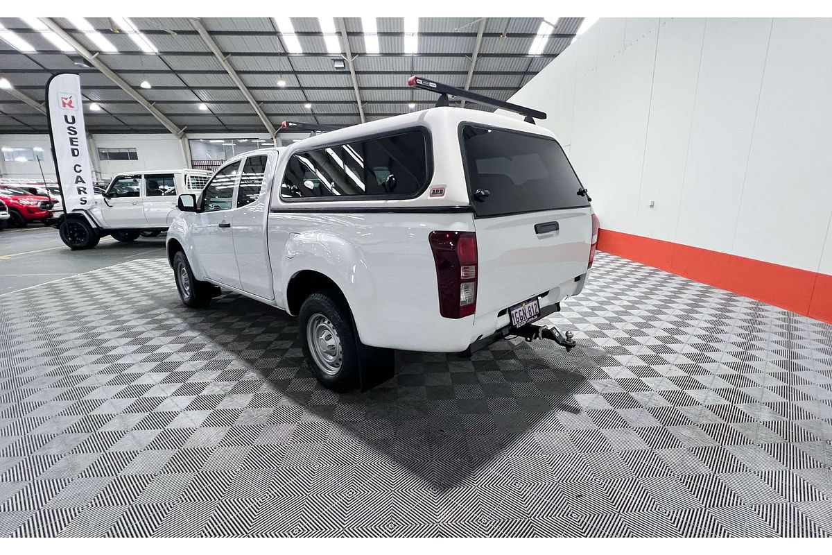 2017 Isuzu D-MAX SX High Ride Rear Wheel Drive