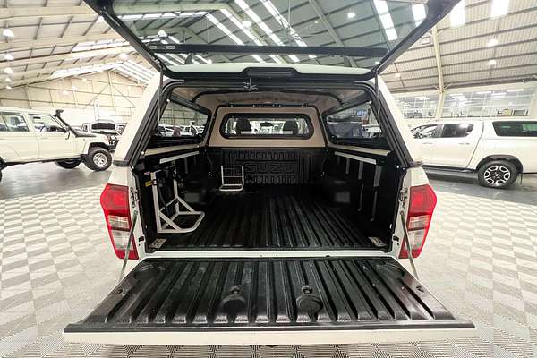 2017 Isuzu D-MAX SX High Ride Rear Wheel Drive
