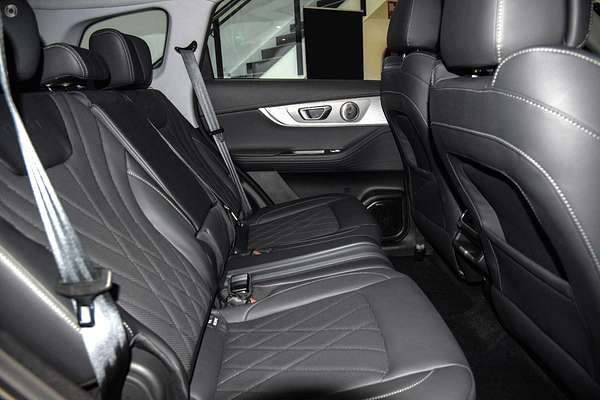 2025 Chery Tiggo 8 Pro Max Elite T31