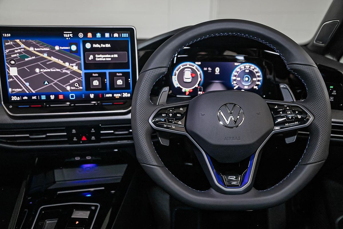 2025 Volkswagen Golf R Black Edition 8.5