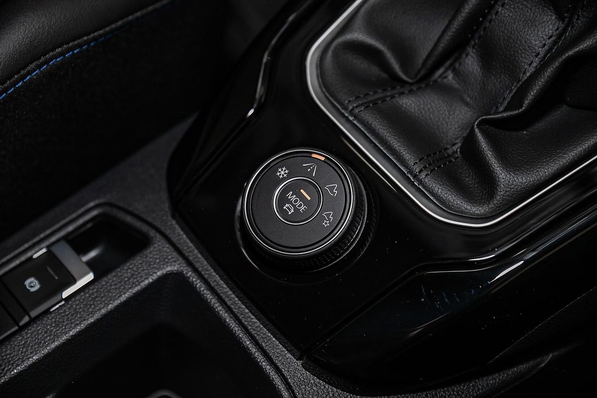 2025 Volkswagen T-Roc R Wolfsburg Edition D11