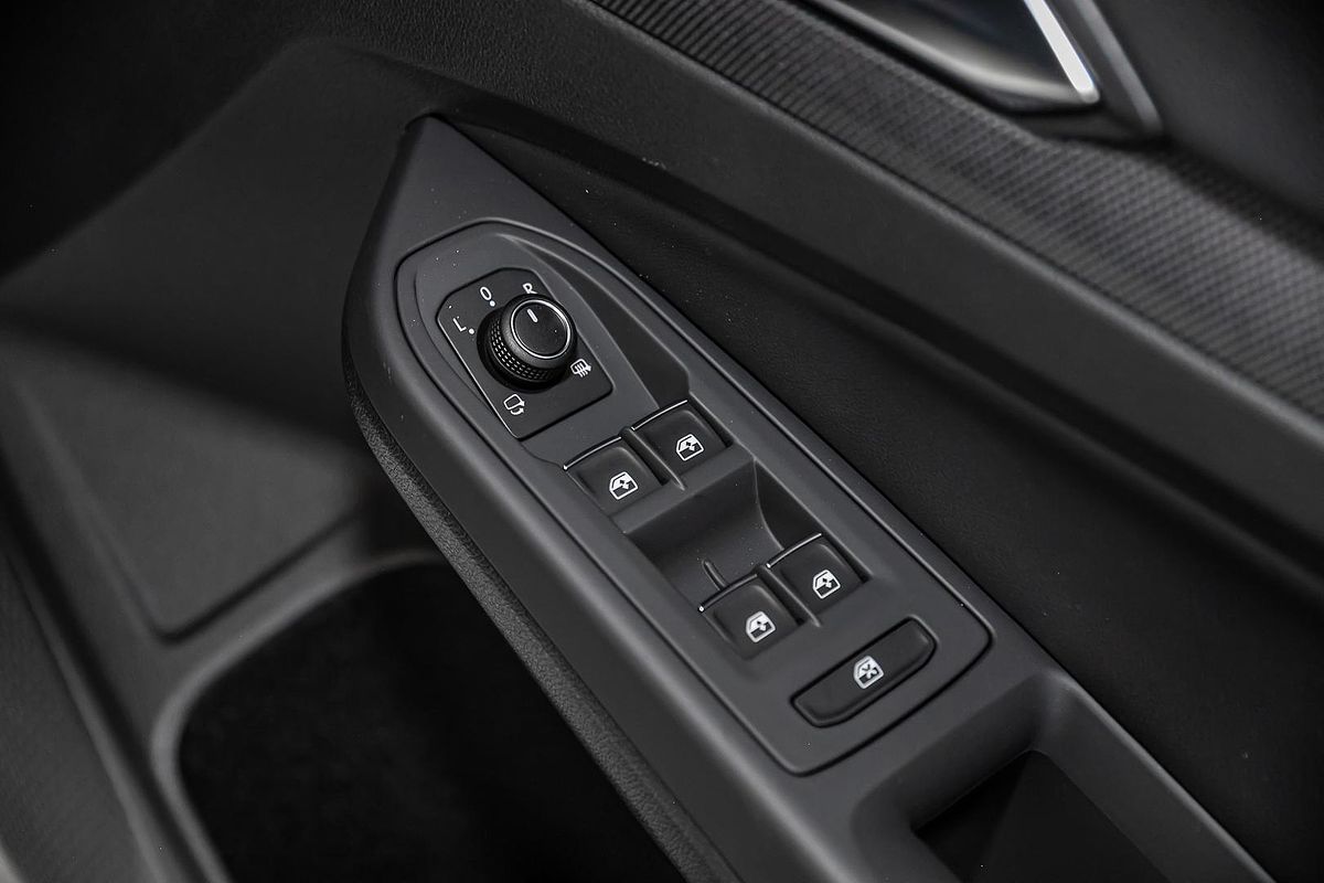 2025 Volkswagen Golf R Black Edition 8.5