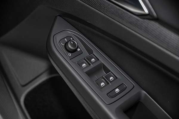 2025 Volkswagen Golf R Black Edition 8.5