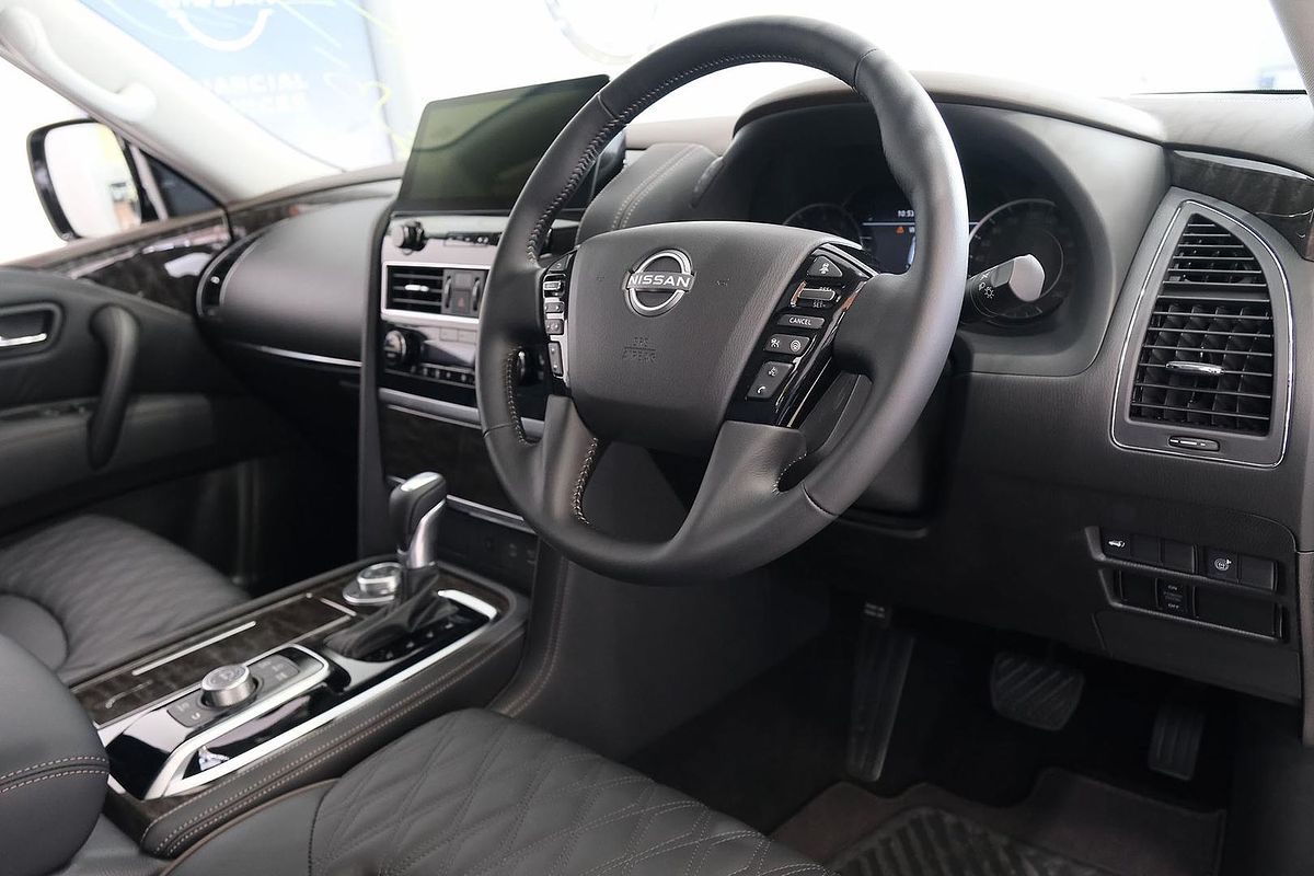 2025 Nissan Patrol Ti-L Y62