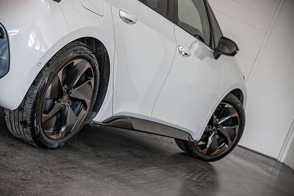 2023 CUPRA Born K1