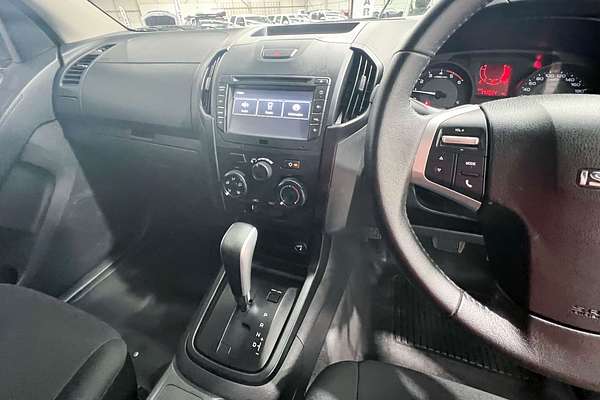 2019 Isuzu D-MAX SX High Ride Rear Wheel Drive