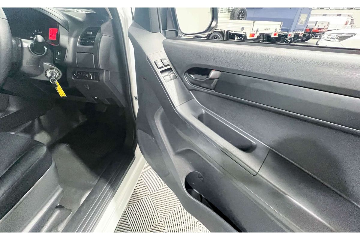 2019 Isuzu D-MAX SX High Ride Rear Wheel Drive
