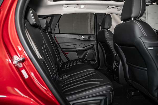 2021 Ford Escape Vignale ZH