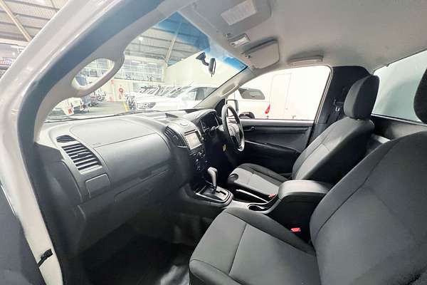2019 Isuzu D-MAX SX High Ride Rear Wheel Drive