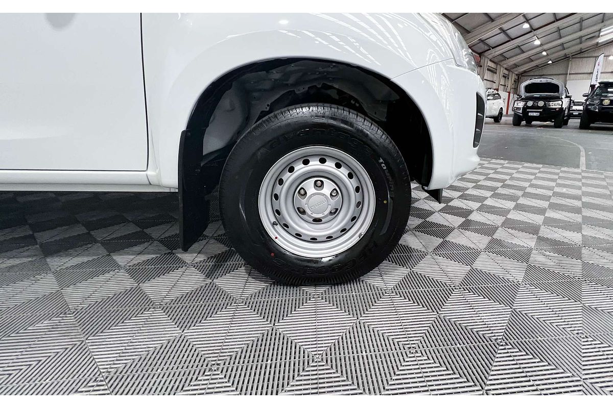 2019 Isuzu D-MAX SX High Ride Rear Wheel Drive