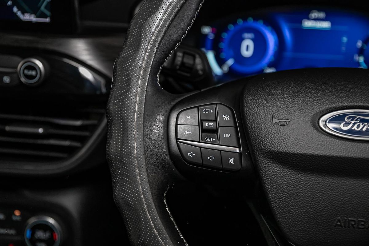 2021 Ford Escape Vignale ZH